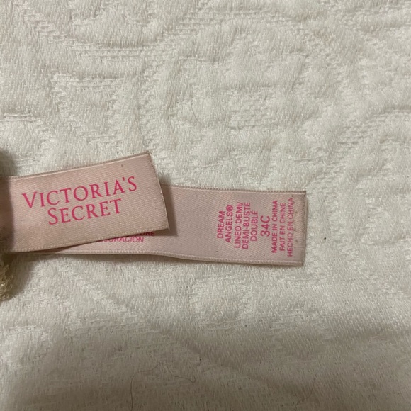 Victoria’s Secret dream Ángels Bra - Picture 5 of 5